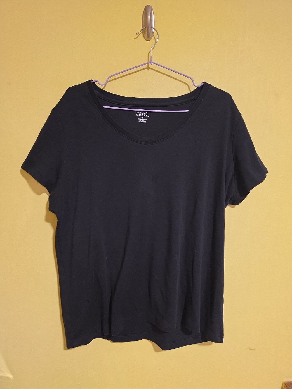Falls Creek Women's Size XL Solid Black Short Sleeve Tee Vneck T-Shirt